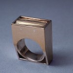 ring_mixed_metal_leaves